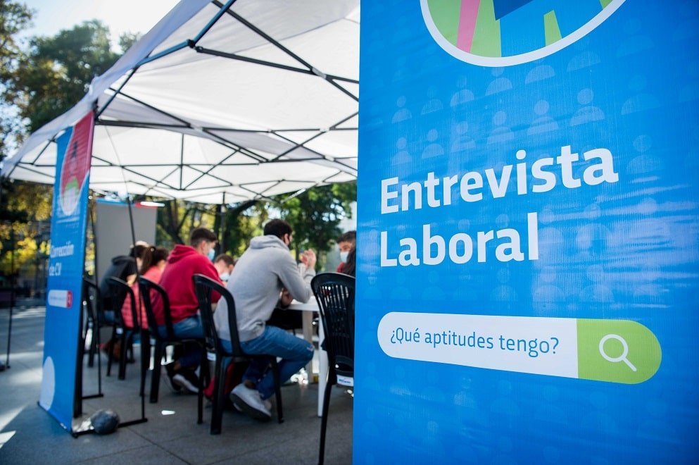 Oficina-movil-busqueda-laboral-min-1